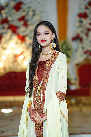 Hina & Jaffar Barat 00209