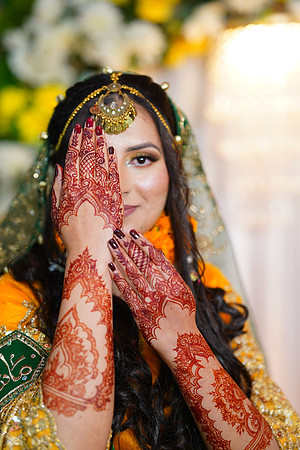 Uzair & Faria Mehndi 00048