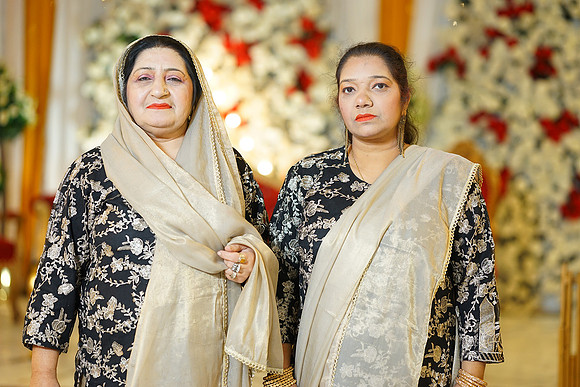 Hina & Jaffar Barat 00220