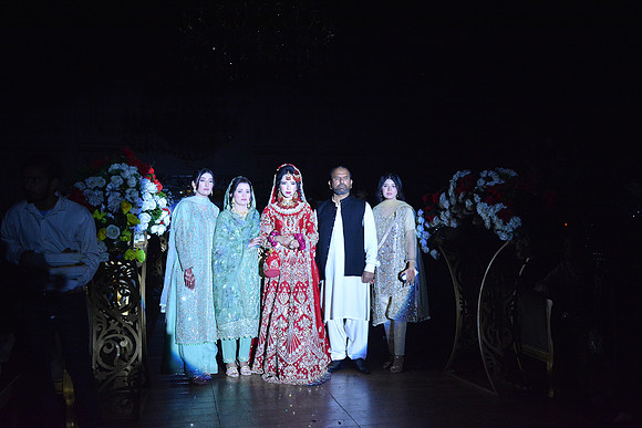 Usman & Hafsa Barat 00213