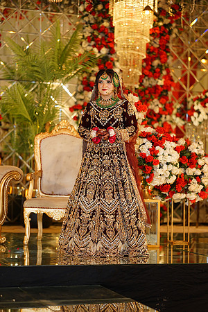 Usman & Hafsa Walima 00197