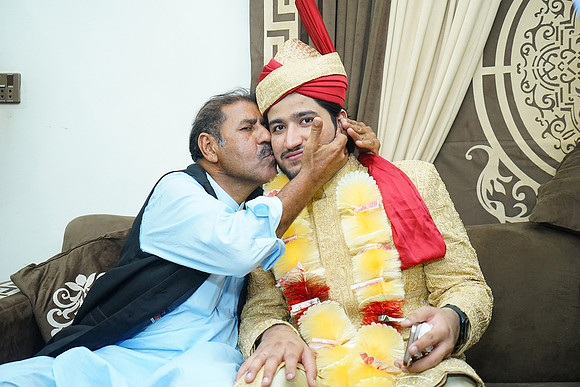 Farhan & Anum Barat 00069
