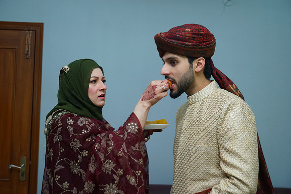 Hasan & Sundus Barat 00137