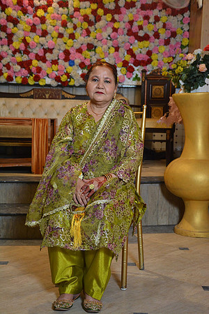 Usama & Bisma Mehndi 00188