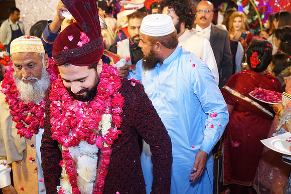 Umair & Afifa Barat 00169