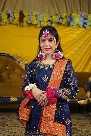 Umer Hayat & Qurat ul Ain Mehndi 00107