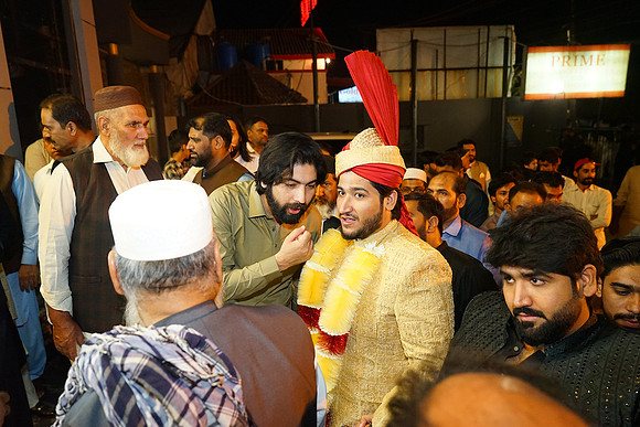 Farhan & Anum Barat 00154