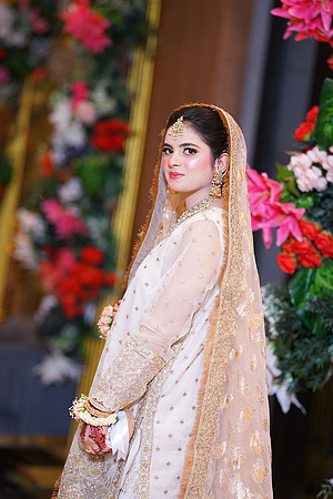 Maheen & Usama Nikah 00023
