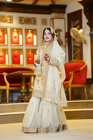 Ayesha & Khurram Nikah 00014