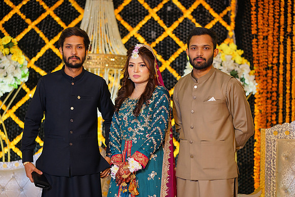 Ayesha & Arslan Mehndi 00212
