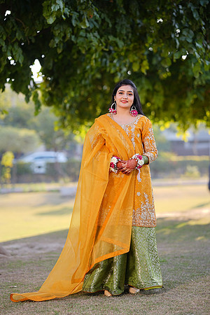 Haniya & Abid Mehndi 00220