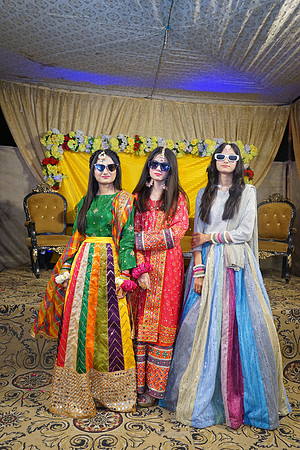 Umer Hayat & Qurat ul Ain Mehndi 00135