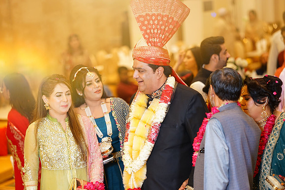 Ammara & Azeem Barat 00207