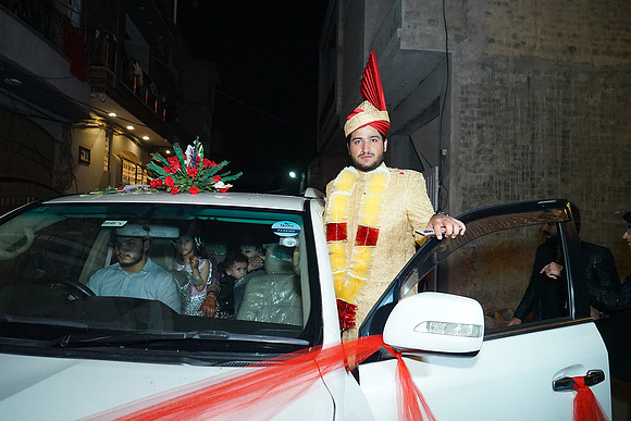 Farhan & Anum Barat 00143