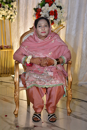 Usman & Hafsa Barat 00183