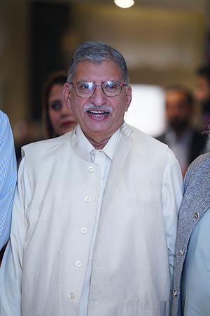 Yasir & Nida 00190