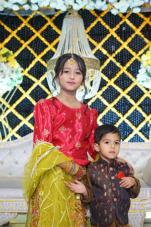 Ayesha & Arslan Mehndi 00124