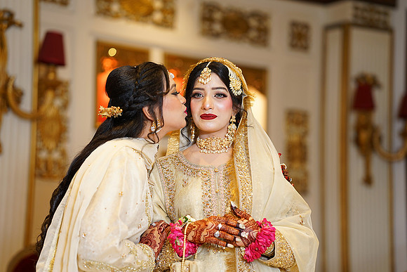 Ayesha & Khurram Nikah 00182