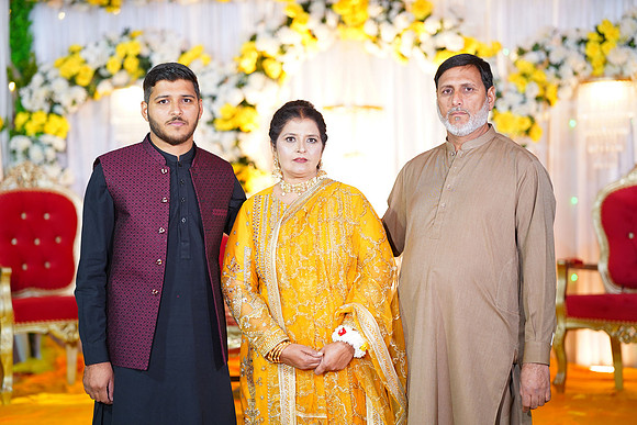 Uzair & Faria Mehndi 00183