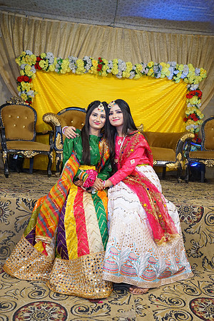Umer Hayat & Qurat ul Ain Mehndi 00141
