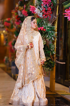 Maheen & Usama Nikah 00011