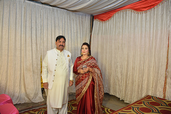 Usman & Hafsa Barat 00019