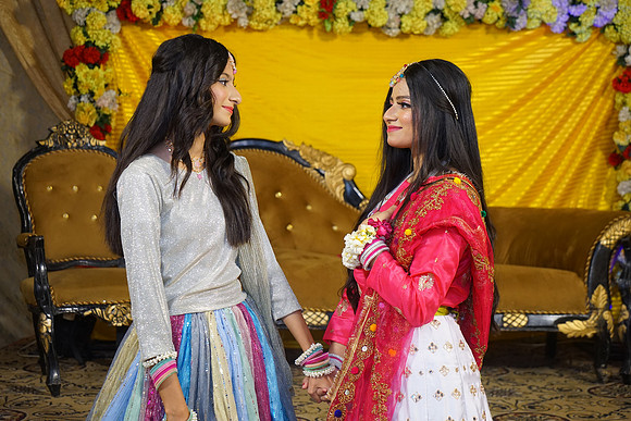 Umer Hayat & Qurat ul Ain Mehndi 00222