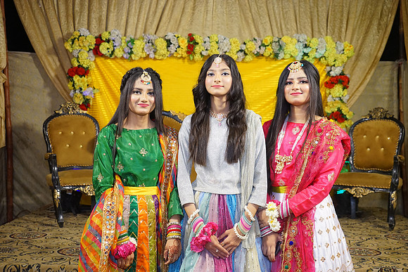Umer Hayat & Qurat ul Ain Mehndi 00089