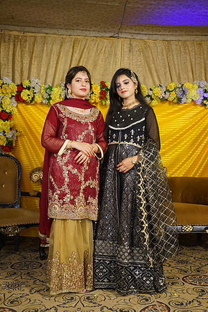 Umer Hayat & Qurat ul Ain Mehndi 00048