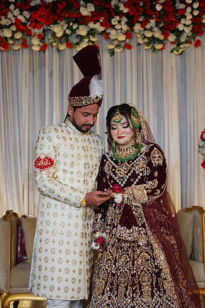 Usman & Hafsa Walima 00278