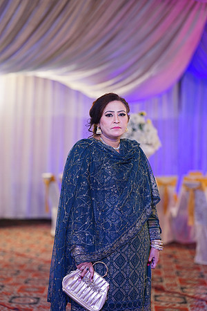 Ayesha & Arslan Mehndi 00158