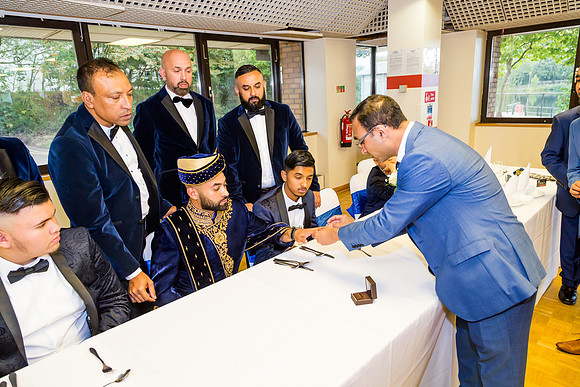 Reepa & Tareq Wedding at Cardiff County Hall-7310