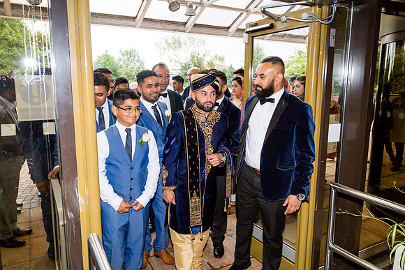 Reepa & Tareq Wedding at Cardiff County Hall-7192