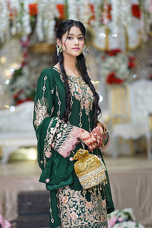 Ayesha & Arslan Barat 00212