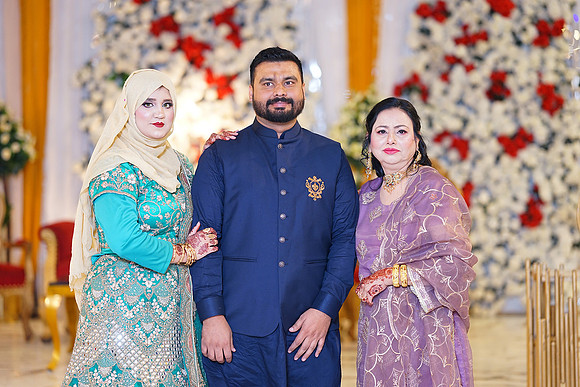 Hina & Jaffar Barat 00242