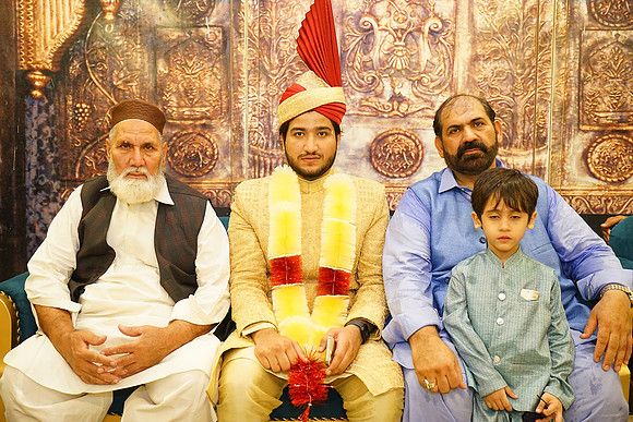 Farhan & Anum Barat 00195