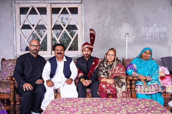 Haseeb & Usba Barat00208