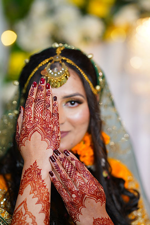 Uzair & Faria Mehndi 00049