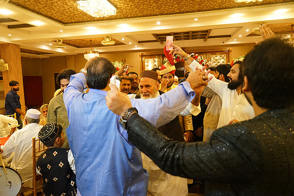 Farhan & Anum Barat 00160