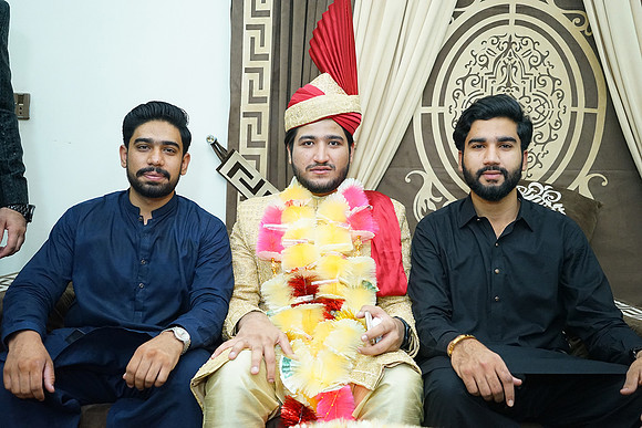 Farhan & Anum Barat 00078