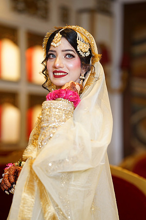 Ayesha & Khurram Nikah 00039