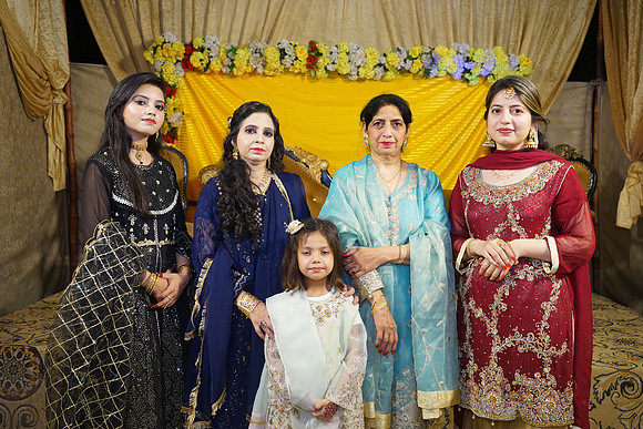 Umer Hayat & Qurat ul Ain Mehndi 00062