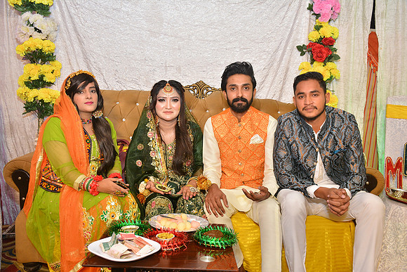 Usman & Maria Mehndi 00189
