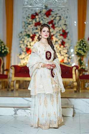 Hina & Jaffar Barat 00196