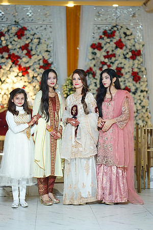 Hina & Jaffar Barat 00203