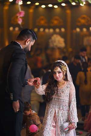 Junaid & Saman Walima 00332