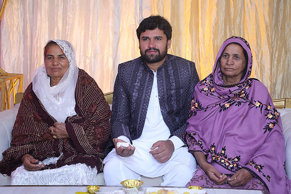 Ibrar & Aleena Mehndi 00162