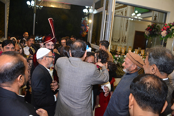 Usman & Hafsa Barat 00154