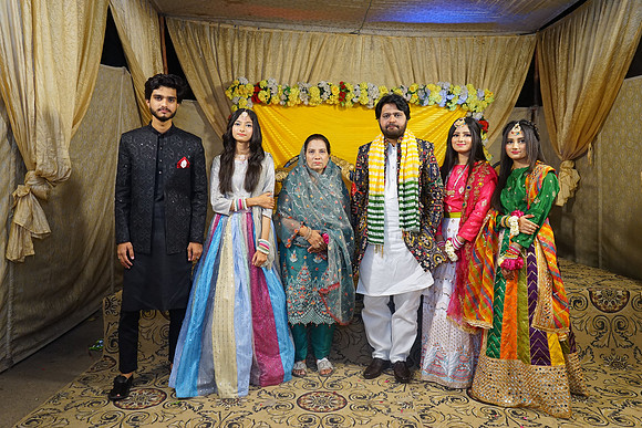 Umer Hayat & Qurat ul Ain Mehndi 00237