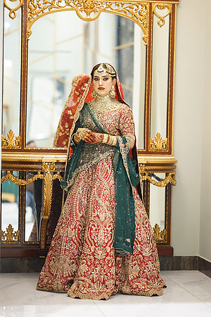 Sana & Ijaz Barat 00054